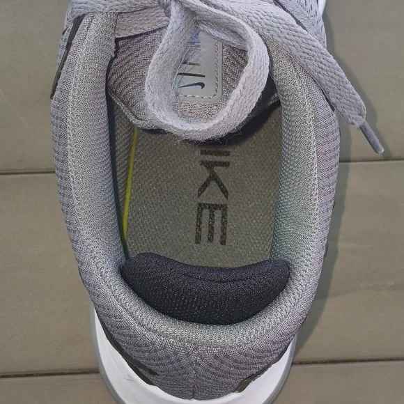 NIKE AIR MAX SNEAKERS - Picture 6 of 10